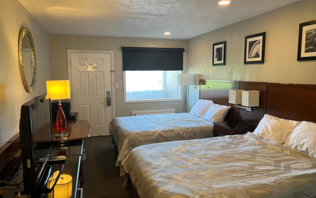 Maple Tree Inn