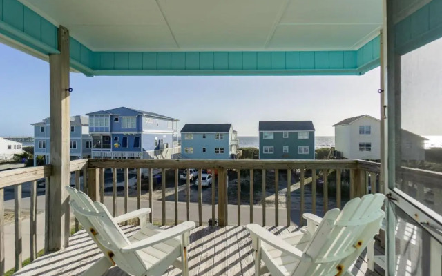StingWray Cove by Oak Island Accommodations