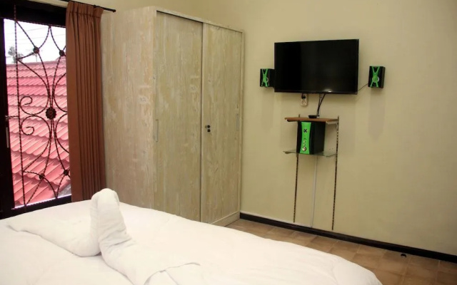 ALA Hostel