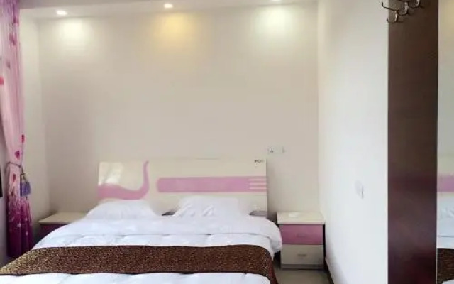 Tai Bai Mountain 24H Guest House