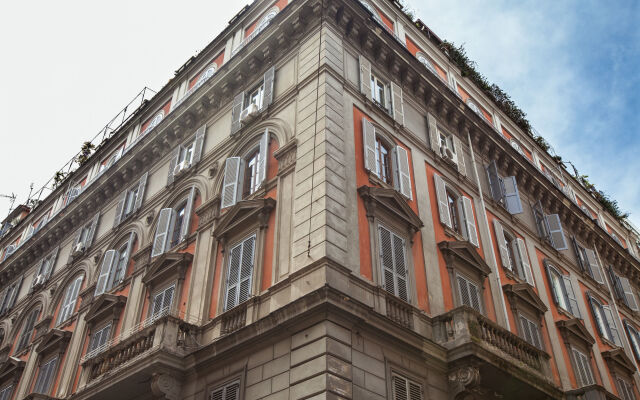 Отель Rooms In Rome вид на фасад