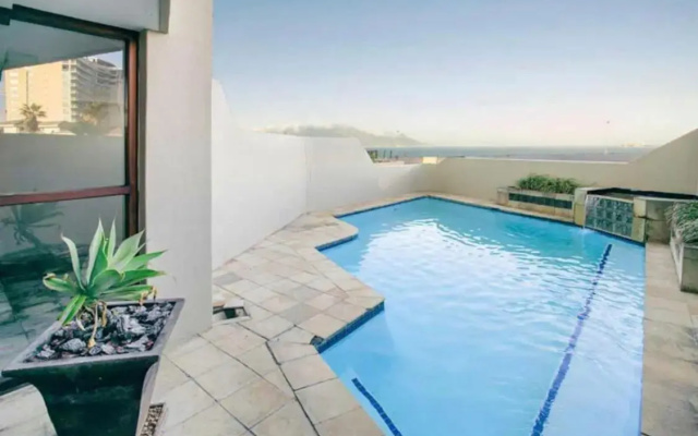Blouberg Beachfront Apartment The Bay 202