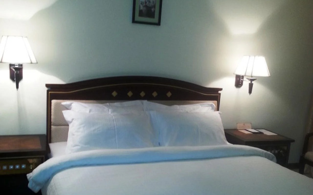 Le President Hotel