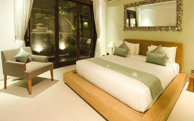 Chandra Bali Villas