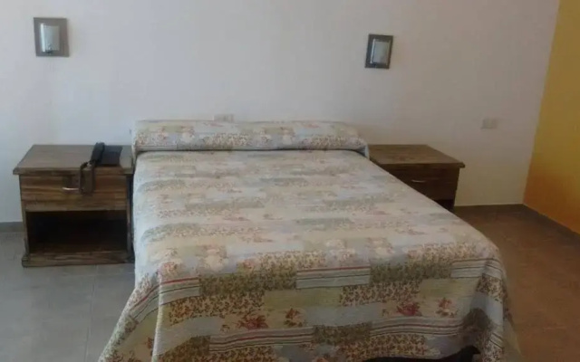 Family Inn