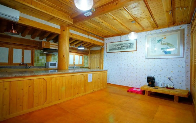 jeonju geumweondang hanogpensyeon