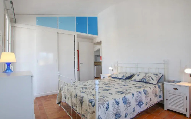 Modern Apartment in Port Grimaud Near the Beach