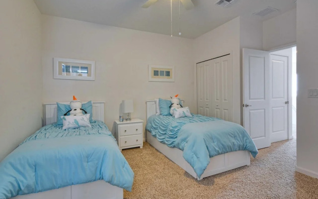 Sonoma- 7 Bedroom Pool Home- 1852SN