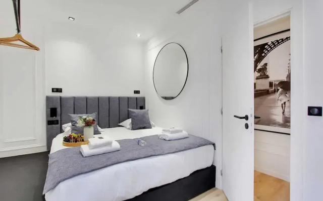 Superb Apartment With AC - Center of Paris