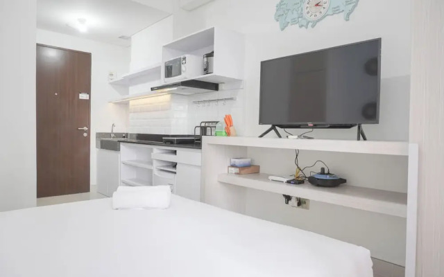 Nice And Elegant Studio At Transpark Cibubur Apartment
