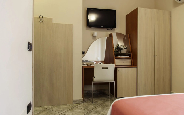 Hotel Maiuri