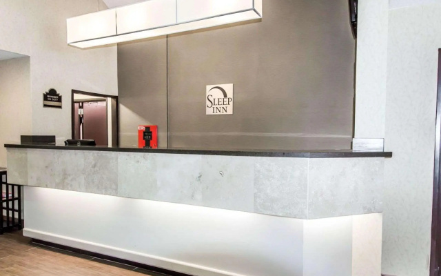 Blankenbaker Inn by IHG