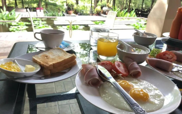 Wanathara Resort