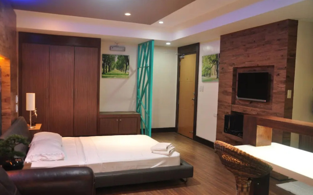 Casa Verde Hotel & Events Center