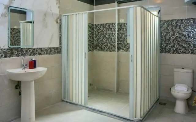 Roadhouse New Cairo Residence