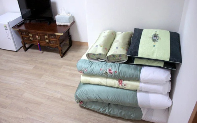 Yeondang Guest House
