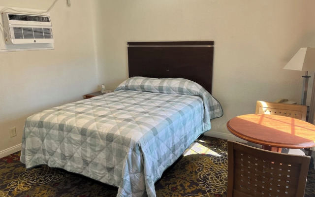 Griffith Park Motel - LA Hollywood Area