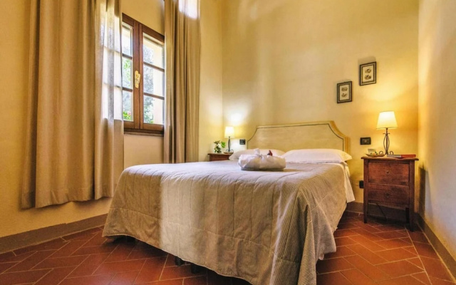 Country House in Tuscany With Pool and Olive Grove
