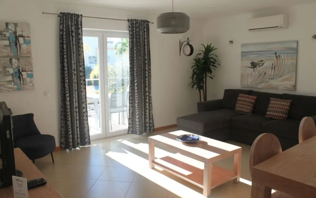 CG 11C - Pool - Cabanas Gardens