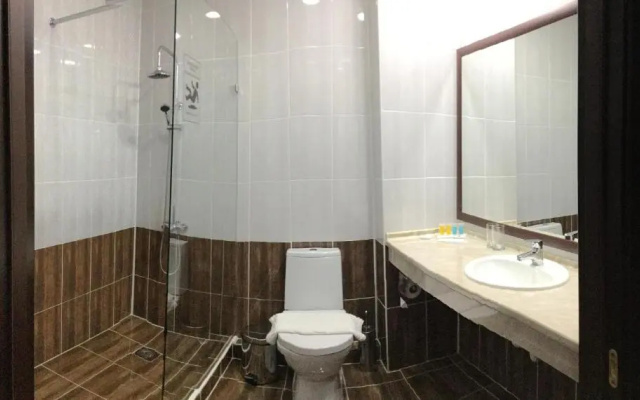 Отель Khanaka