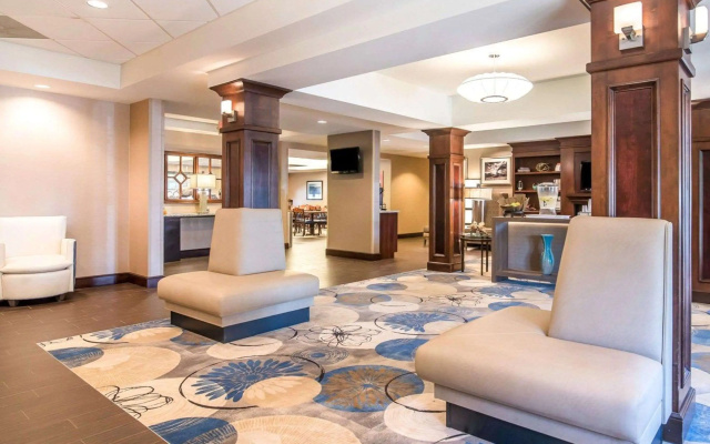 Comfort Inn & Suites Dover-Portsmouth