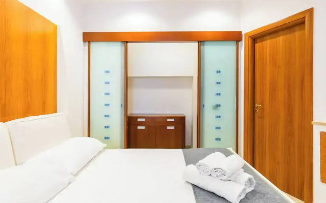 Tolentino Studio Flat by Napoliapartments