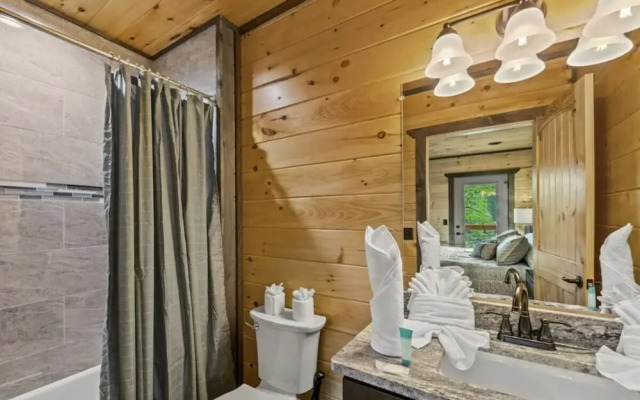 Smoky Top Cabin