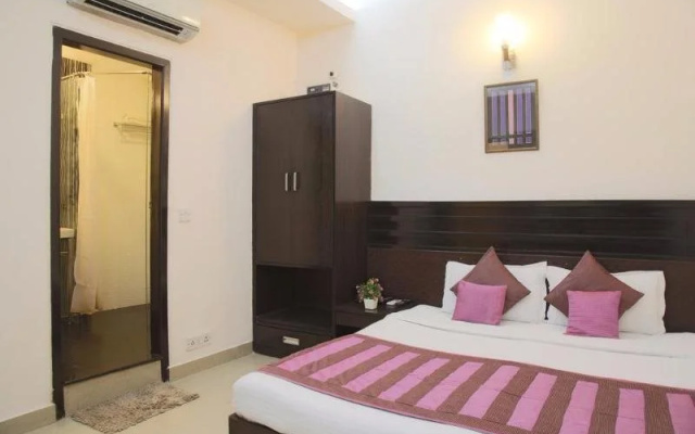 FabHotel Daffodils Inn Connaught Place