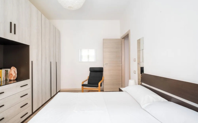 Porta Mascarella Apartment