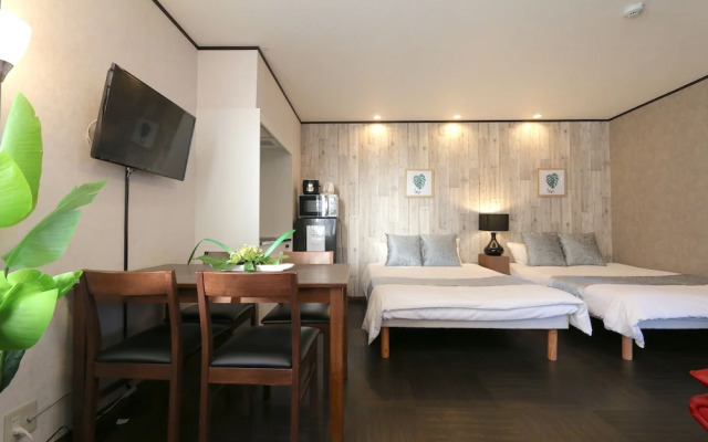 Guest House Liz Nakazaki-cho