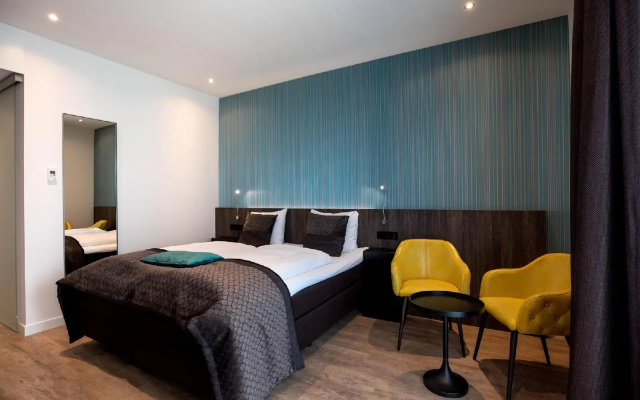 Hotel Roermond Next Door