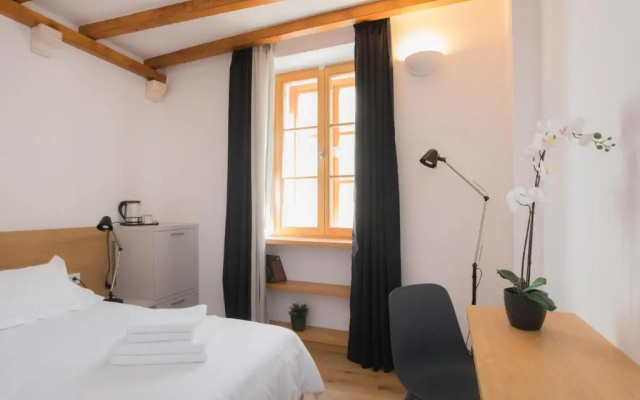 Rooms Kala