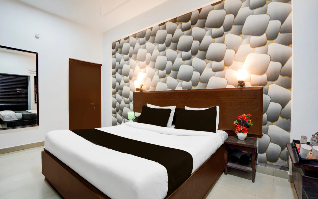 OYO 2862 Hotel Kanha Continental