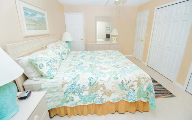 Smyrna Beach Club 818b