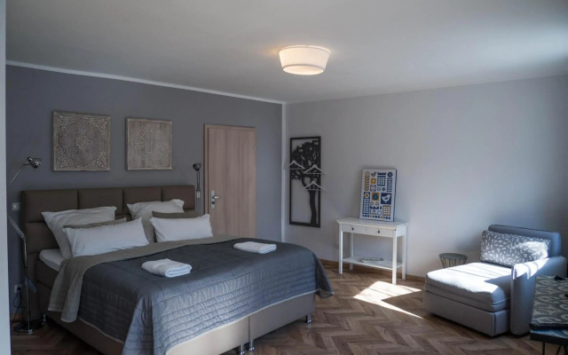 Tm Suites