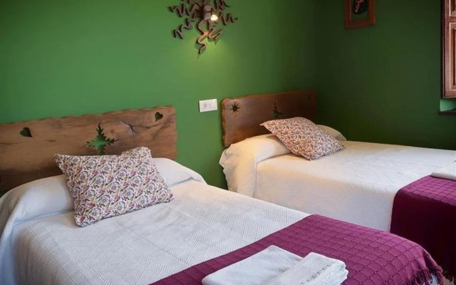Hostal Peña Santa