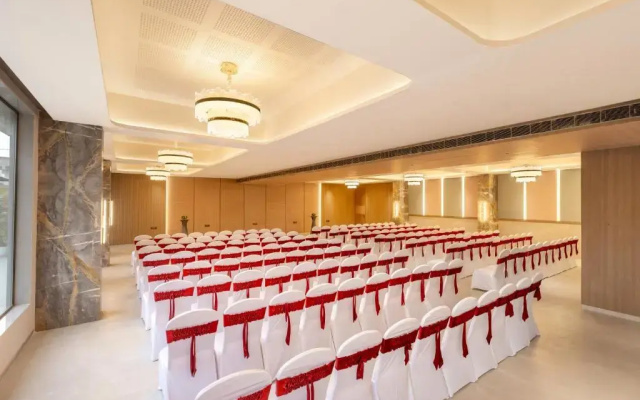 Regenta Hotel Science Center, Bhuj