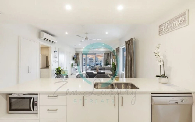 ZEN OCEAN BLISS - 2BR Cozy Apt Sea View