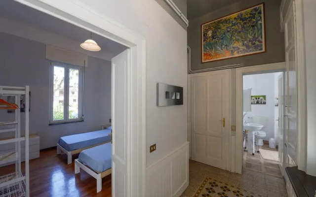 Rebecca Apartment Furnished With Taste in Stresa City Center