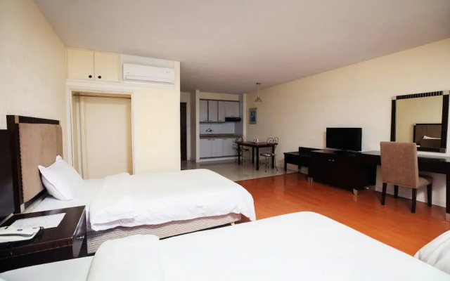 Gold Beach Hotel