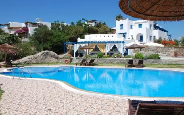 Koulas Pension - Red Lake