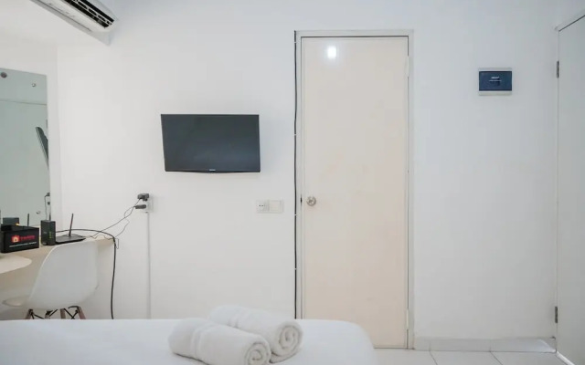 Comfy and Stylish Studio Apartment at Aeropolis Residence 2