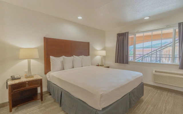 The Yosemite Inn
