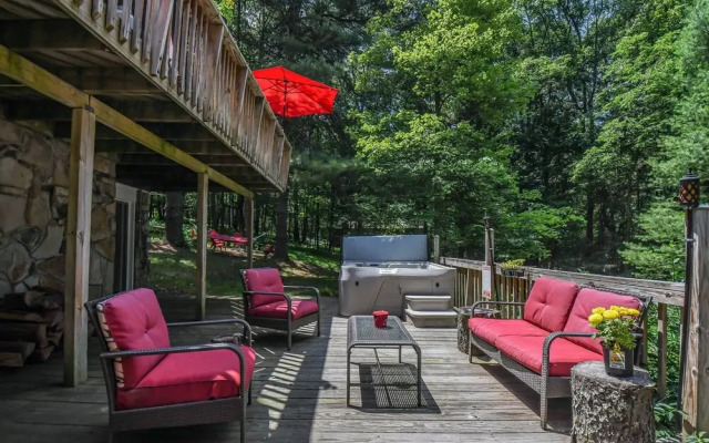 Piney Bear Cabin