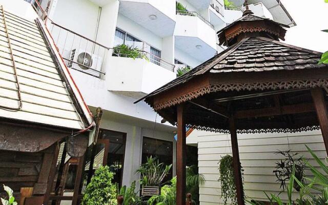 Отель JP Villa Pattaya вид на фасад