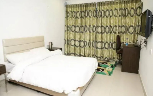 OYO 600 Hotel Skyhy