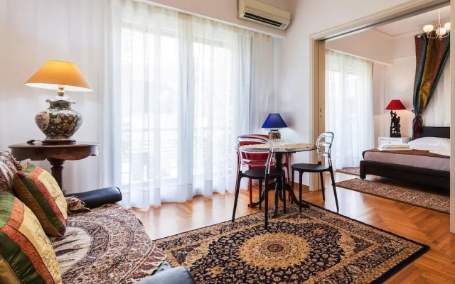 Retro Chic Apartment - Syntagma Square