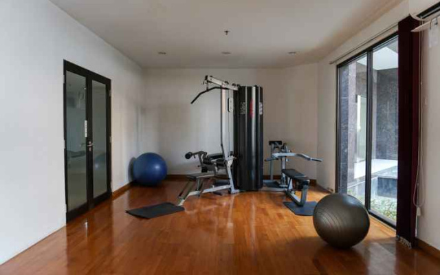 Comfy Living Studio at Tamansari Semanggi Apartment By Travelio