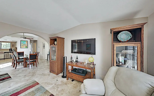 505sfe26 2 Bedroom Condo
