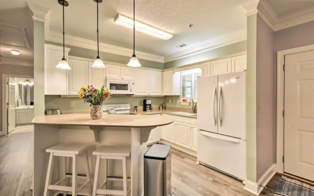 Sunny Clayton Condo on Kingwood Golf Course!